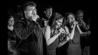 Tini Trampler & Playbackdolls - Das Kaffeehaus live @ creau