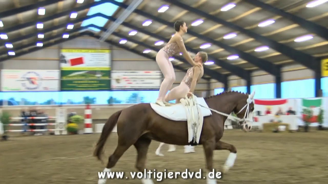 Gr ppenb hren I 1 Abteilung 01 Deutscher Voltigierpokal Nieb ll 