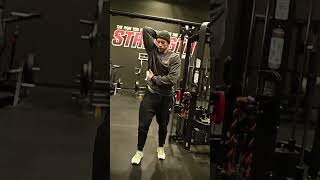 Single Arm Overhead Tricep Extension