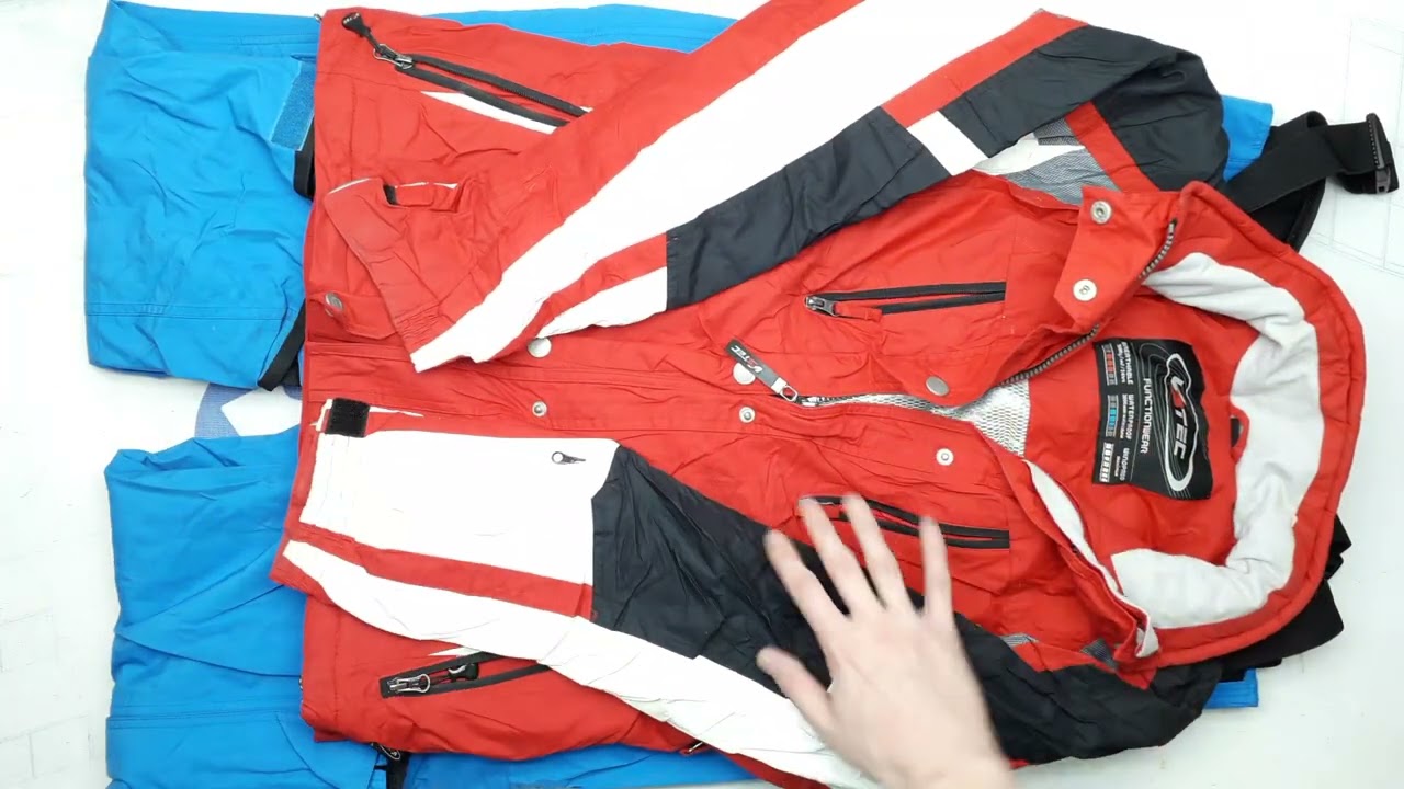 19547 Горнолыжная одежда SKI CLOTHING EXTRA (extra) 1 пак 24.6кг. по 6.95€/кг. 30шт.