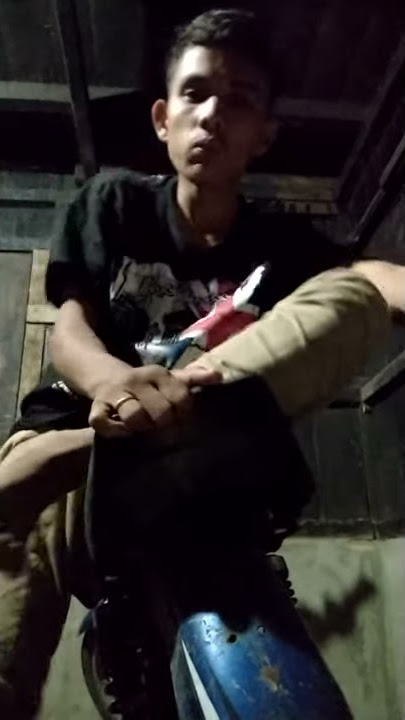 vidio lucu (buat cewek murahan)