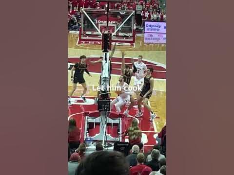 Badger basketball game - YouTube