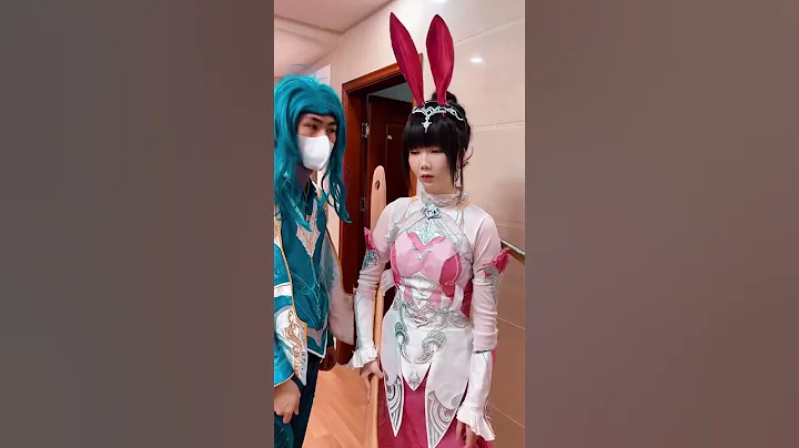 【斗罗大陆】千仞雪来袭？她也太不讲武德了，竟然搞偷袭！#斗罗大陆 #斗罗大陆唐三小舞 #小舞 #cos #反转 #shorts - 天天要闻