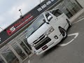 平成２７年式　ハイエースＶ　Ｓ－ＧＬ　ダークプライム　両側パワースライドドア　６速ＡＴ　車中泊仕様ベット　ナビ　フリップダウンモニター　ＥＴＣ　ローダウン　１６ＡＷ&ナスカー　ＬＥＤテール他！