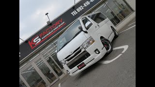 平成２７年式　ハイエースＶ　Ｓ－ＧＬ　ダークプライム　両側パワースライドドア　６速ＡＴ　車中泊仕様ベット　ナビ　フリップダウンモニター　ＥＴＣ　ローダウン　１６ＡＷ&ナスカー　ＬＥＤテール他！