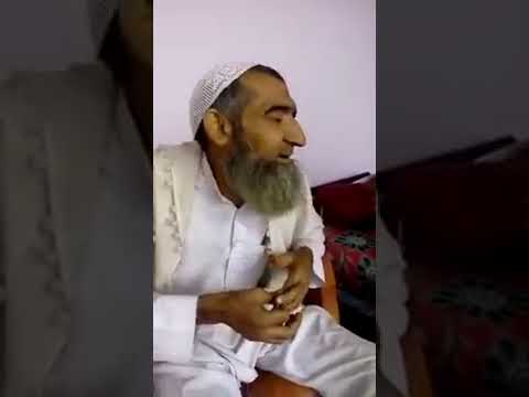 funny-old-man-singing-indian-song-must-watch-very-rare