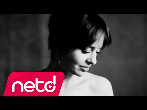 Zeynep Özyılmazel - Zaman Olur