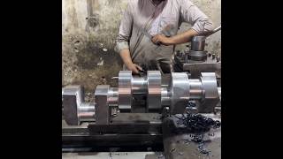 Expert Cut a Crankshaft of Cruise Ship into pieces and Made a Crankshaft for Ammonia Compressor ||