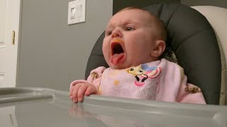 Babies reaction to new food  Babies doesn't like new food