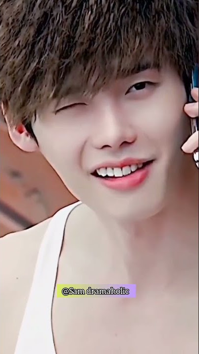 Kang Chul's killer wink 😉 || Lee Jong-suk || W Two worlds 💚