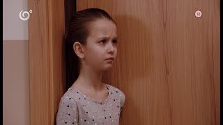 Paula Neverila Angie Panelák