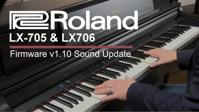 Piano numérique Roland LX-706 avec un accessoire - Prévalet Musique