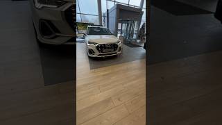 Новогодние цены на новые Audi Q3, Q5, A6