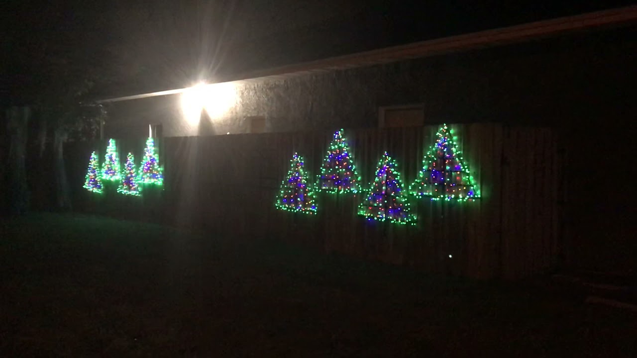 2021 Christmas Trees - Rocking around the Christmas tree - Brenda Lee