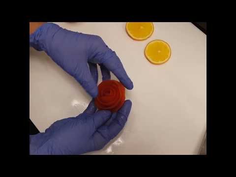 Video: Hur Man Gör Rosor Från Tomater