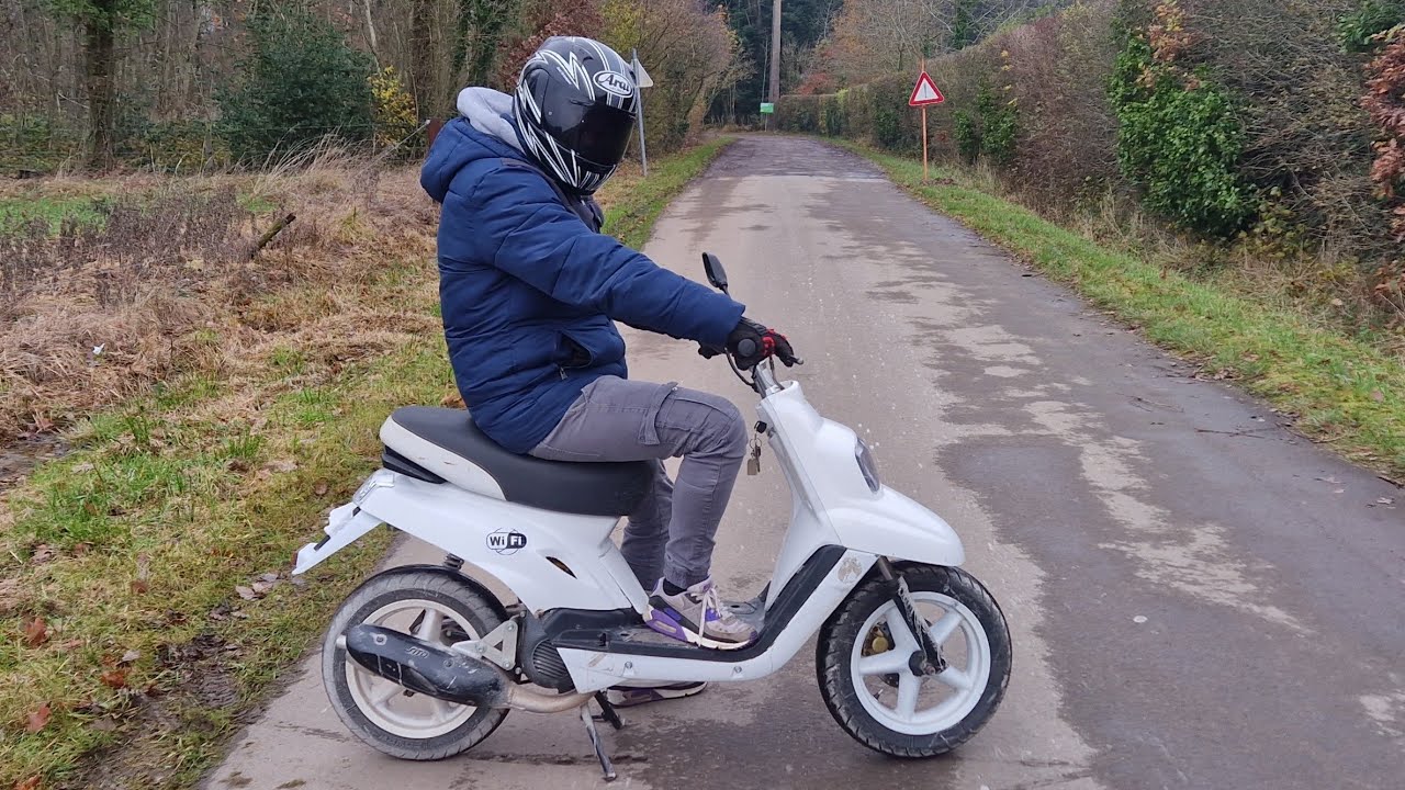 MBK BOOSTER - YouTube