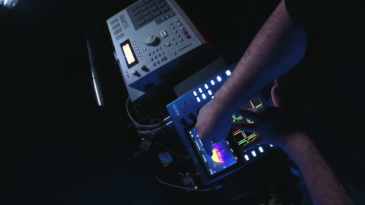This NEW Akai MPC One G2 Makes INSANE Trap Beats - YouTube