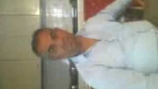 Bu Adam Nereye Bakiyo