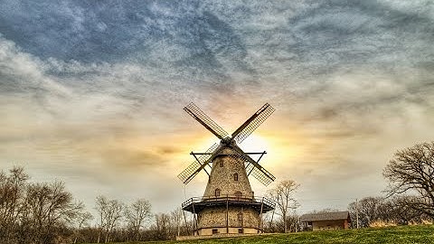 Fabyan Windmill in Geneva IL