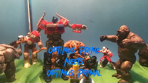 Optimus Prime meets Optimus Primal (Transformers Rise Of The Beasts Stop Motion)