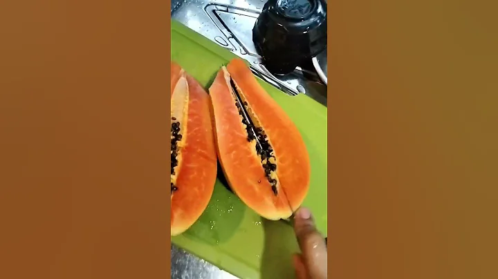 Cutting Ripe Papaya fresh from the tree #shorts #satisfying #asmr #youtubeshorts  #trending #viral #