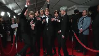 BTS GLAMBOT SLOWMOTION POSE @ GRAMMYs 2019