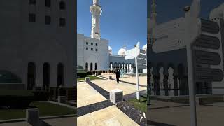 Sheikh Zayed Grand Mosque In Abu Dhabi, Uae