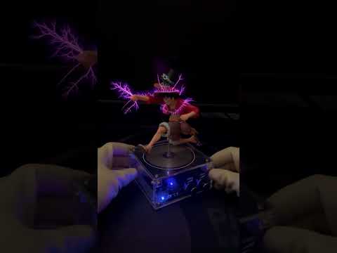 “Mesmerizing Spinning Shuriken:
