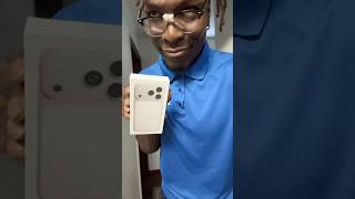 Can we set our own phones up please!🤣#apple #iphone #iphone17pro #phonestore #applefan