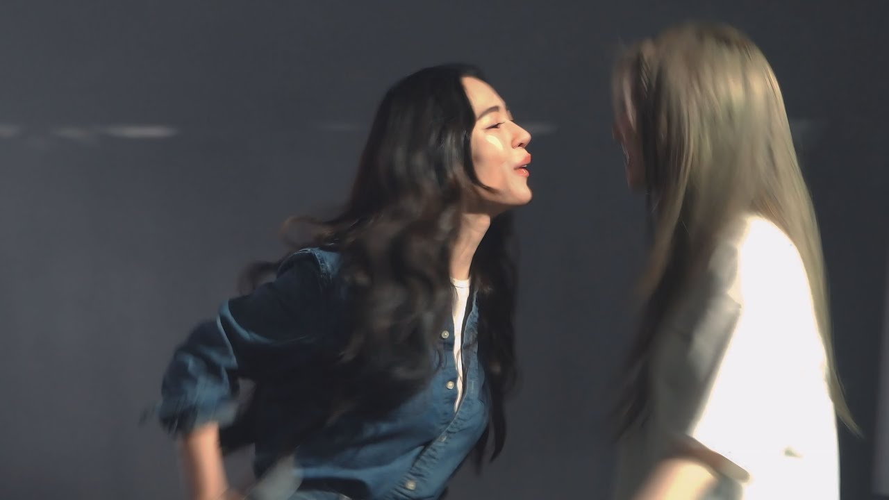 LingOrm หลิงหลิง ออม - Levitating (song by Dua Lipa) SC ver | LingOrm Fanmeet in Hong Kong