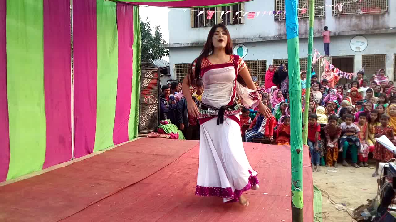    Sonen go roser biyaiBangla hot danse