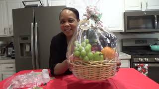 FRUIT GIFT BASKET | CHRISTMAS GIFT BASKET IDEAS 2022 | How I make a Fruit Gift Basket