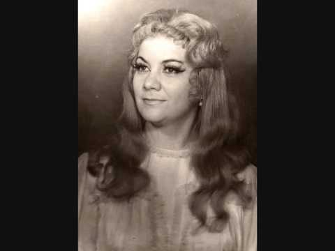 Victoria Bezetti - Victoria Bezetti Victoria Bezetti - Victoria Bezetti