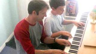 Vignette de la vidéo "QM2 Pianist David Read & George Bennett 11yrs - "Wind Beneath My Wings""