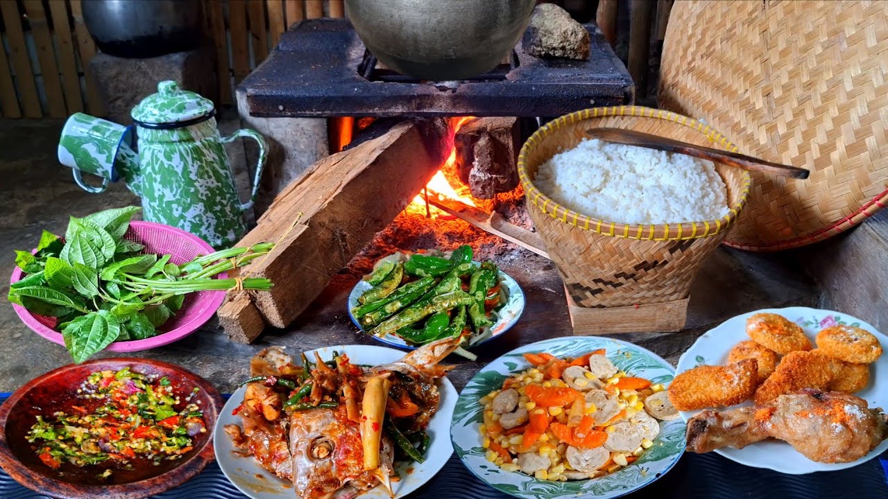 PEDO ELOM NIKMATNYA NAMPOL‼️GULAI KEPALA KAKAP, SAMBEL DADAK LALAPAN,TUMIS CAMPUR