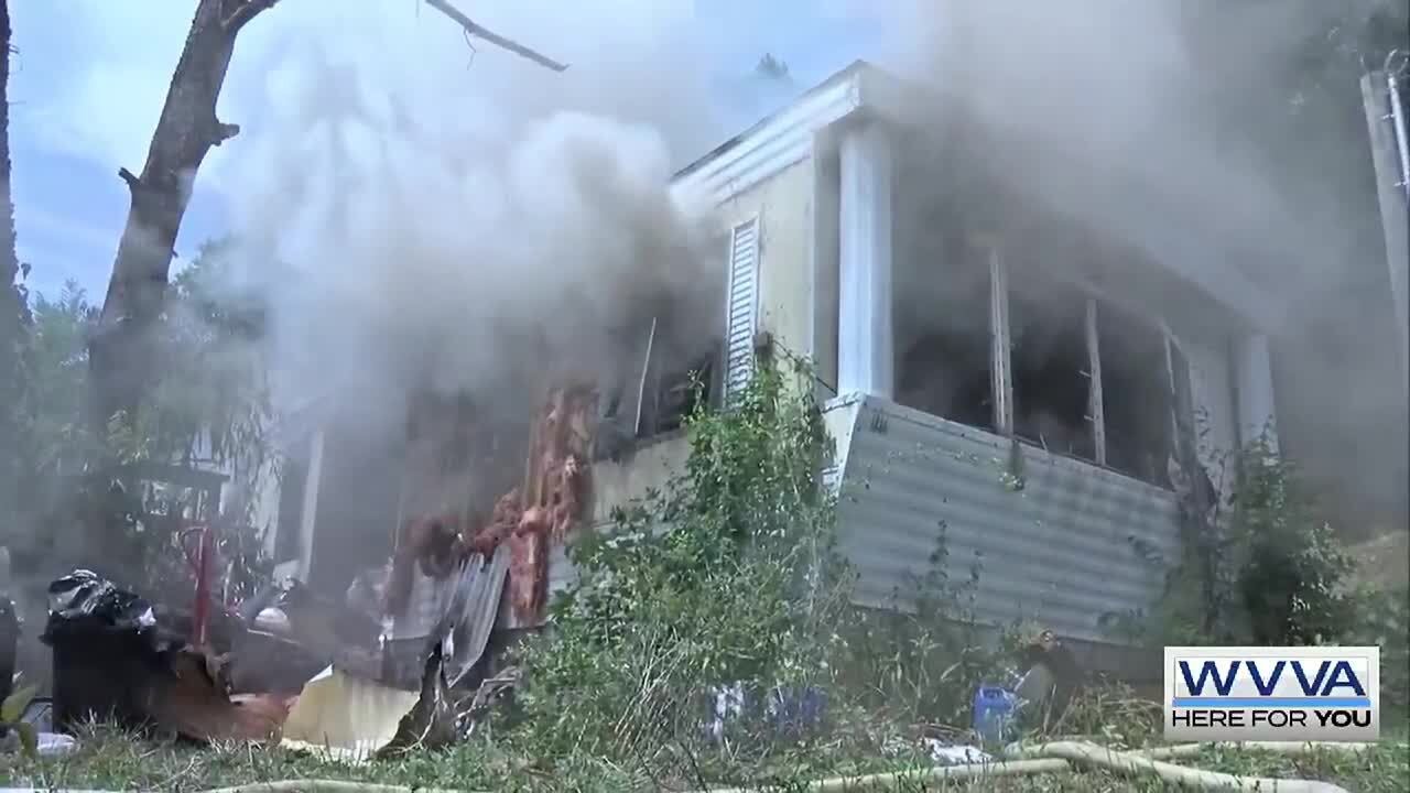 House is total loss in Mercer County fire - YouTube