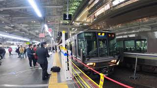 【2020/11/28 速報 JR神戸線 自動車等と接触で遅延】大阪駅 JR京都線 次々と電車が来る無限列車 Osaka delay Japan