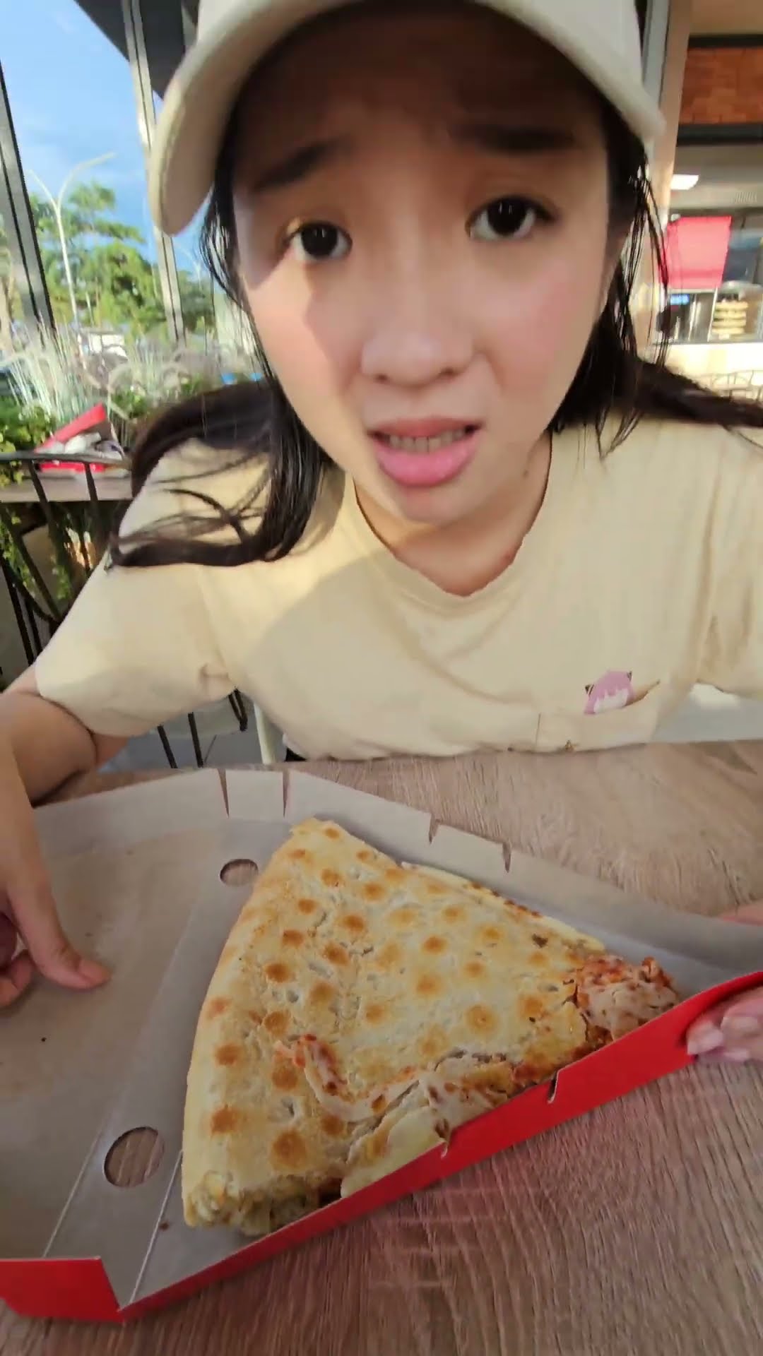 ISTRI DI TIPU TUKANG PIZZA?!