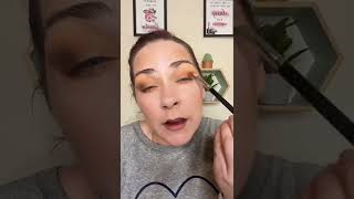 Cute & Easy Eyeshadow Look || Colourpop Winnie the Pooh || Sweet As Can Bee Palette