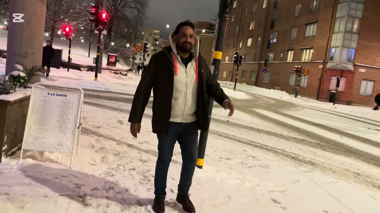 Sweden have a to much snowfall ❄️❄️⛄️⛄️