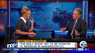'The Daily Show' set donated to Newseum
