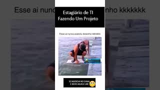 Estagiário de TI Fazendo Um Projeto