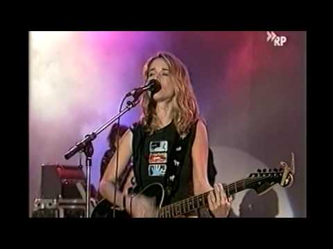 Heather Nova - 06 - Make You Mine - Baden Airpark - Germany - 28th August 1998