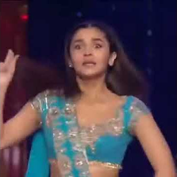#aliabhatt | ALIA BHATT DANCING ON NIMBUDA NIMBUDA | AWARD NIGHT | BEYOND THE PERFECTION ❤❤❤❤❤❤❤❤❤❤❤