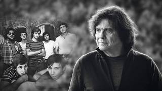 Play video: Luís Represas, 50 anos a perseguir miragens. "O 25 de Abril pôs-me a música no colo"