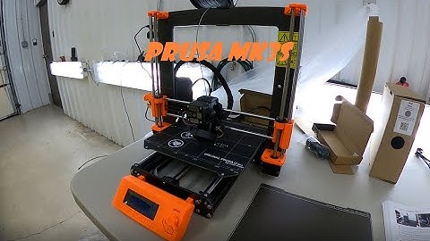 New 3D printer, Prusa MK3s setup and first print!