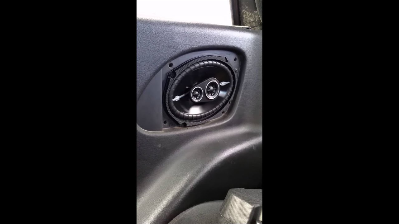 4 kicker ds693 6x9 3way YouTube