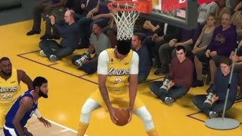 Anthony Davis Awesome Alley Oop Dunk!