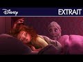 La reine des neiges  une fte givre  extrait  elsa et anna se prparent  disney