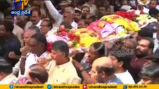 CM Chandrababu & Jasti Chelameswar Lead Nandamuri Harikrishna's Funeral Procession | In Hyderabad